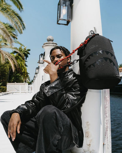 Sprayground Trending | SHARK CENTRAL KYUSHU MOUNTAIN DLXS BACKPACK