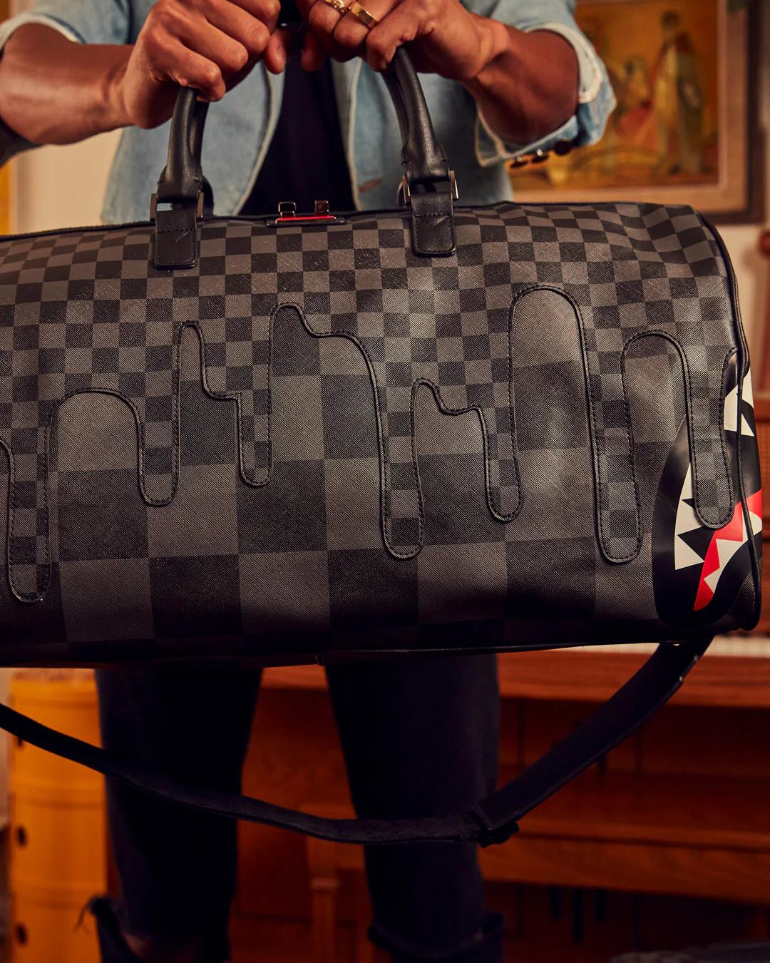 Sprayground Classic | XTC GREY SHARKS IN PARIS DUFFLE
