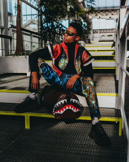 Sprayground Recommended | SHARKS AND SKULLS DUFFLE
