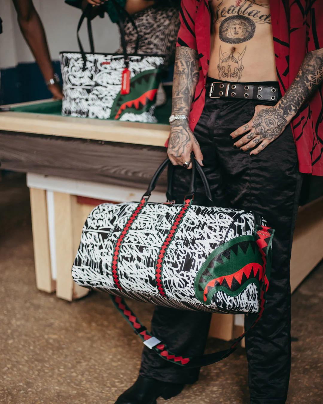Sprayground Signature | NIGHT NIGHT EMPEROR DUFFLE