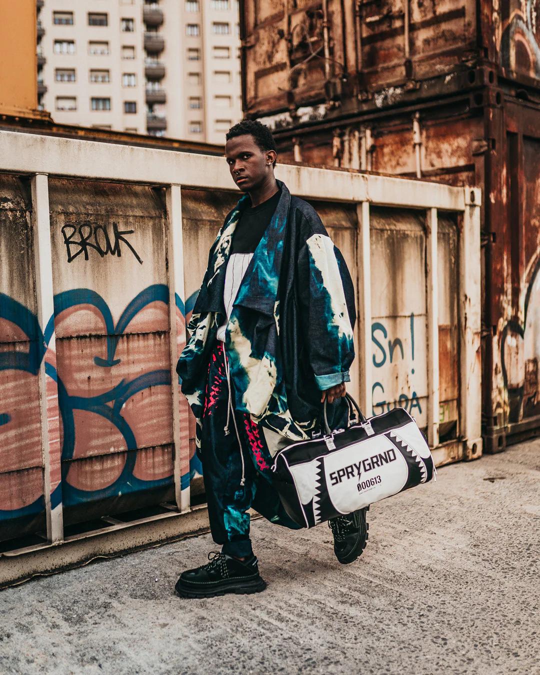 Sprayground Popular | SWERVE DUFFLE