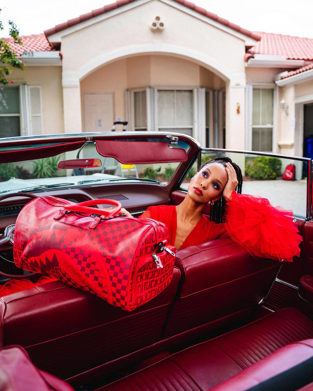 Sprayground Signature | VENI VIDI VICI DUFFLE