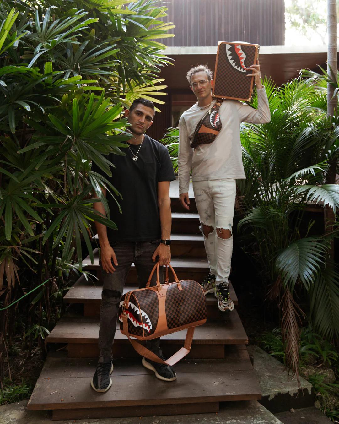 Sprayground Signature | HENNY AIR TO THE THRONE DUFFLE