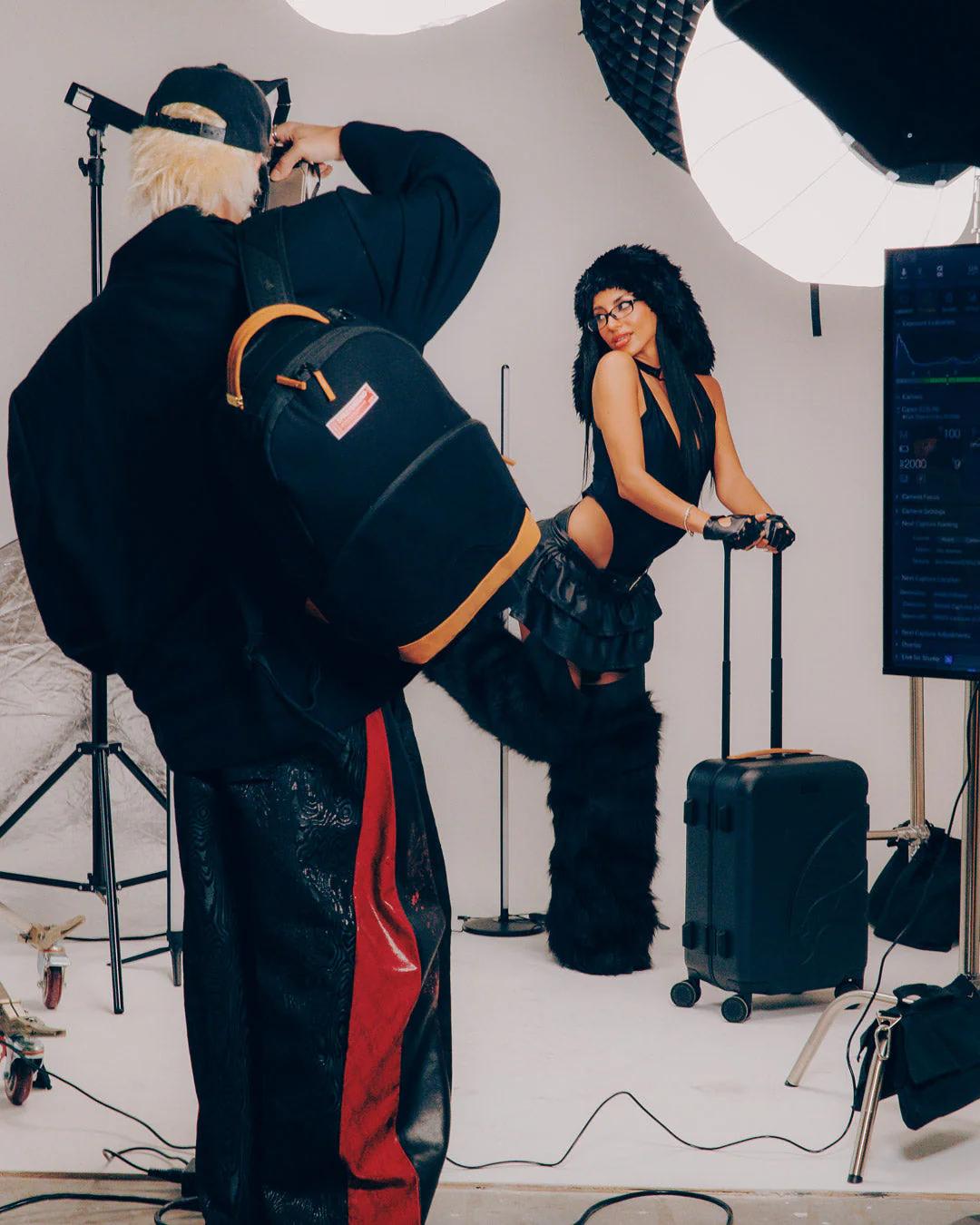 Sprayground Essential | PORTER CARGO SHARK BACKPACK