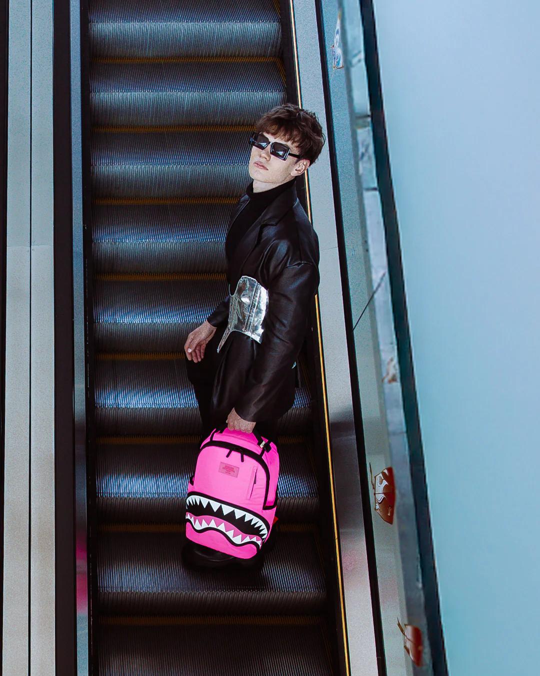 Sprayground Exclusive | SHARK CENTRAL PULSE BACKPACK