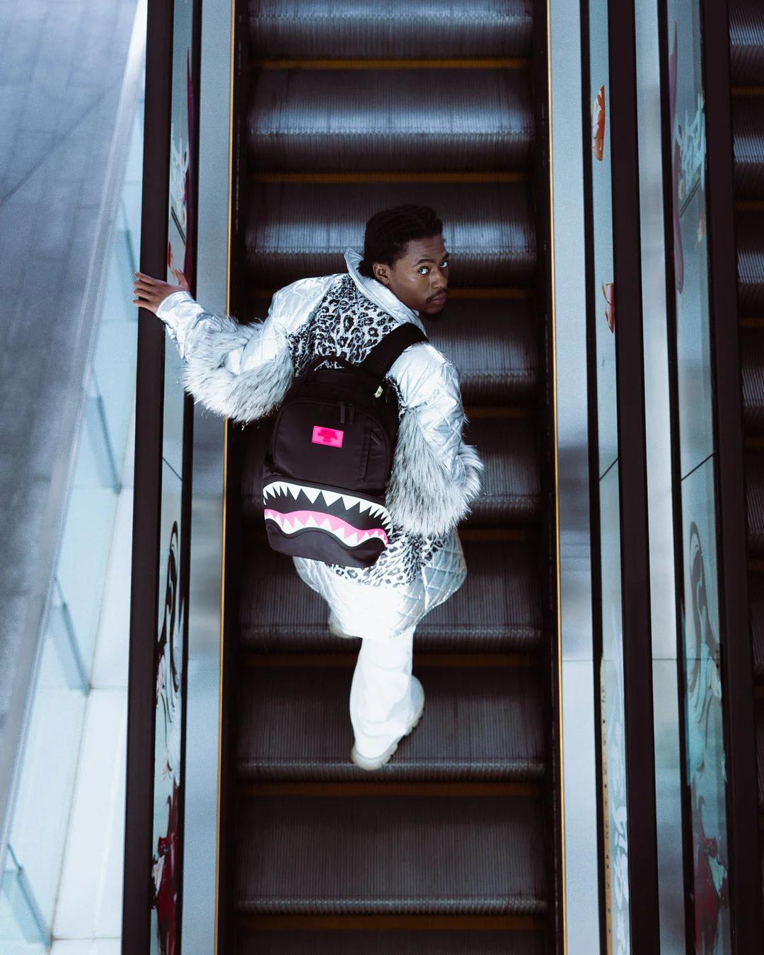 Sprayground Signature | SHARK CENTRAL 2.0 NEON VENOM BACKPACK