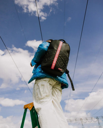 Sprayground Trending | SHARK CENTRAL METRO HUNT BACKPCK