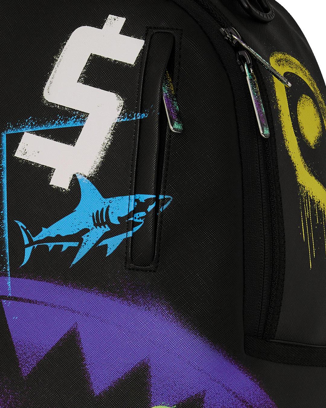 Sprayground Essential | SHARK CENTRAL X DLXSV BACKPACK
