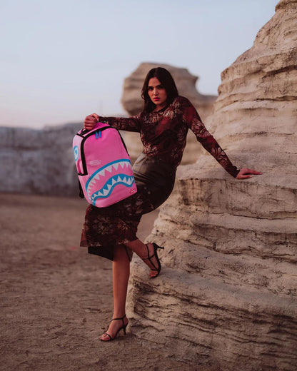 Sprayground Essential | SHARK CENTRAL AMUSEMENT DLXSV BACKPACK