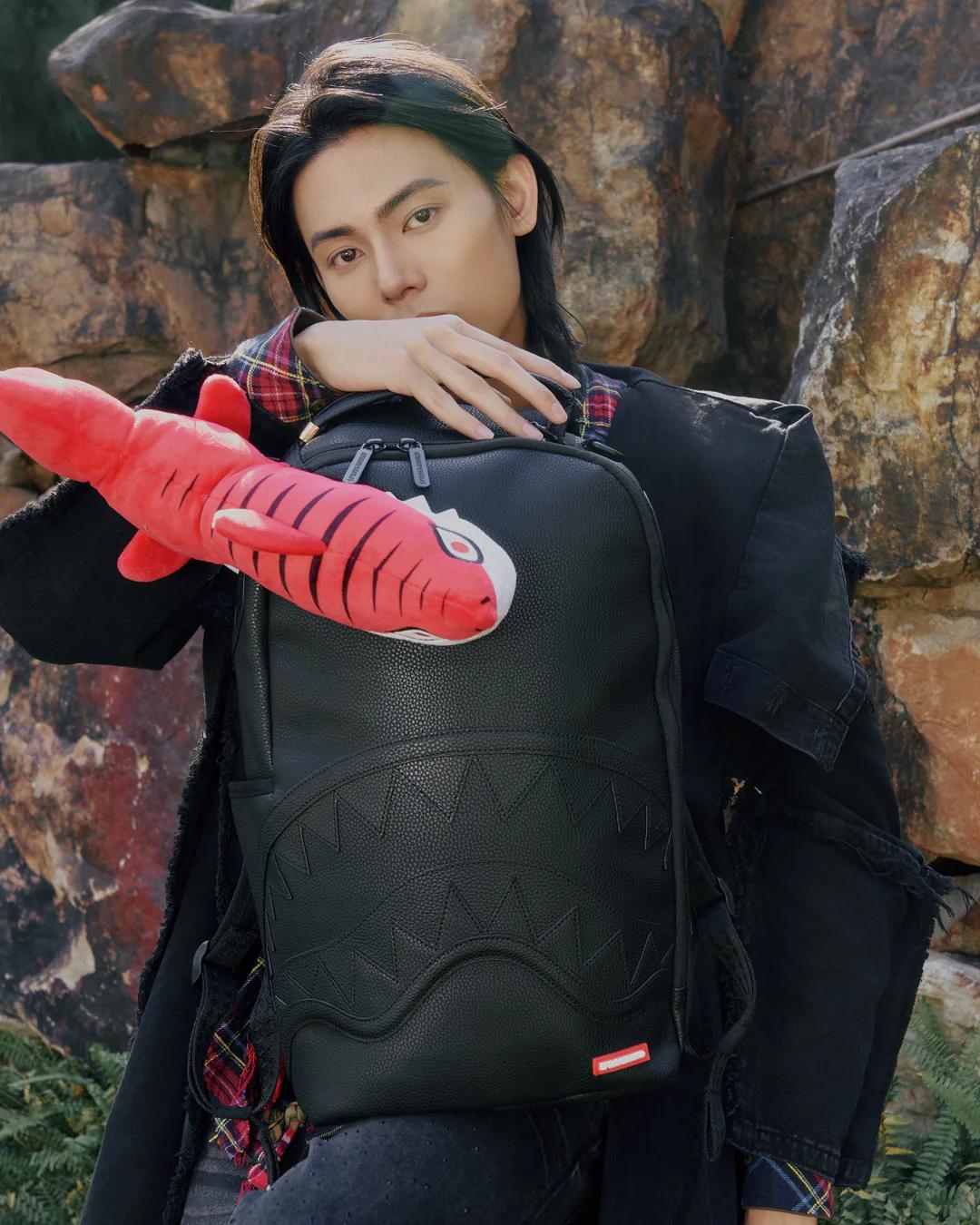 Sprayground Premium | PLUSH SHARK BIG BITE BACKPACK