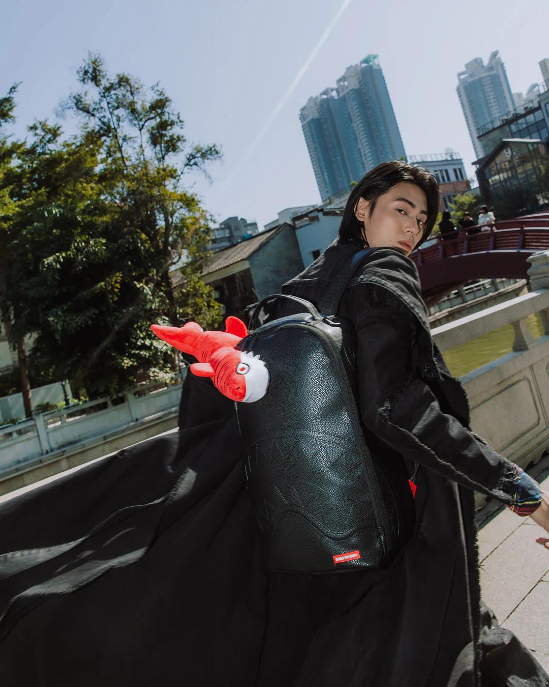 Sprayground Premium | PLUSH SHARK BIG BITE BACKPACK
