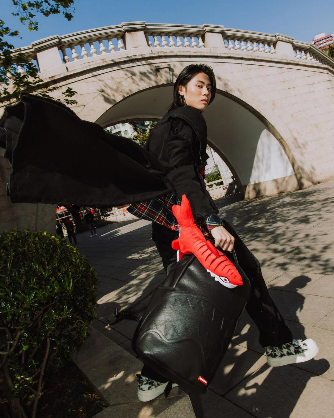 Sprayground Premium | PLUSH SHARK BIG BITE BACKPACK