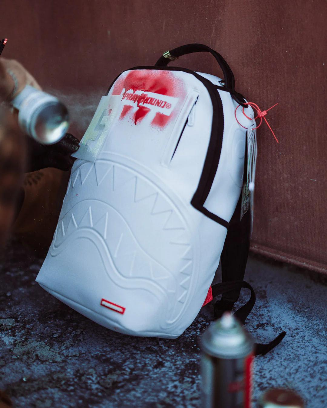 Sprayground Signature | GRAFFITI ARTIST - DESIGN YOUR OWN BACKPACK - 9 STENCILS INCLUDED