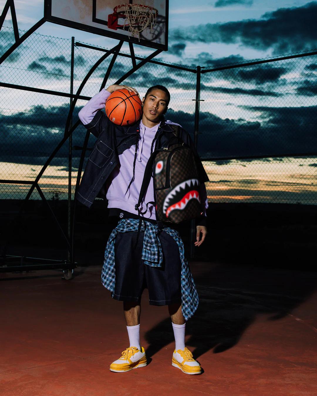 Sprayground Featured | SHARKS IN PARIS BLUR EFFECT BACKPACK